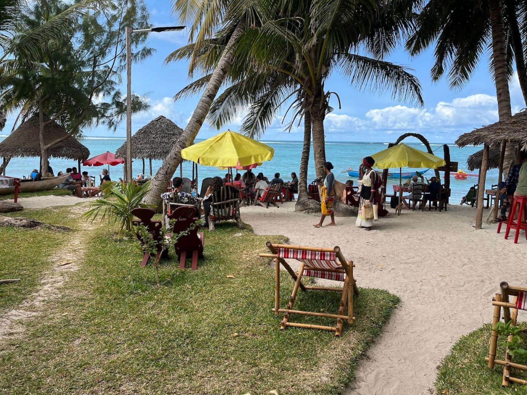 Отель La Buvette Ile aux Nattes Экстерьер фото